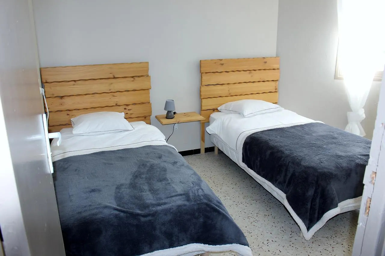 Chez Marius Bed & Breakfast Seranon 0*,  France